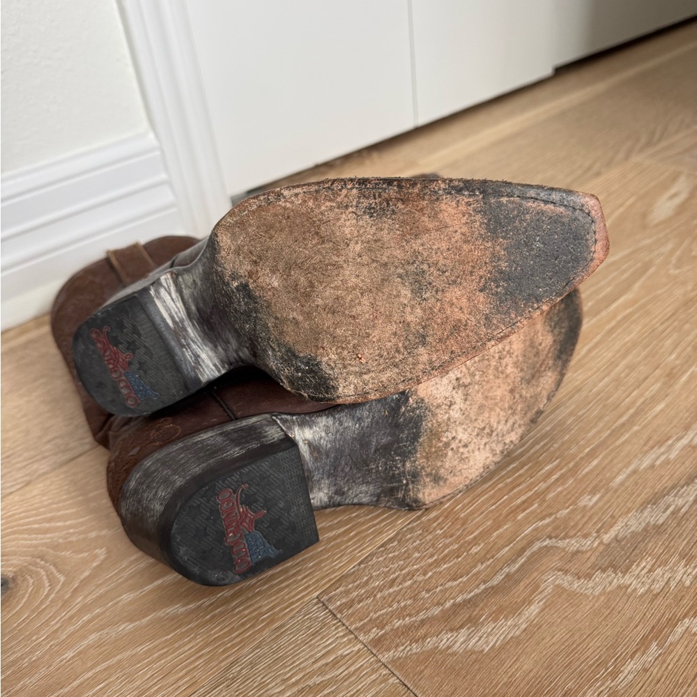 Old Gringo Distressed Brown Heeled Boots - Picture 7 of 12
